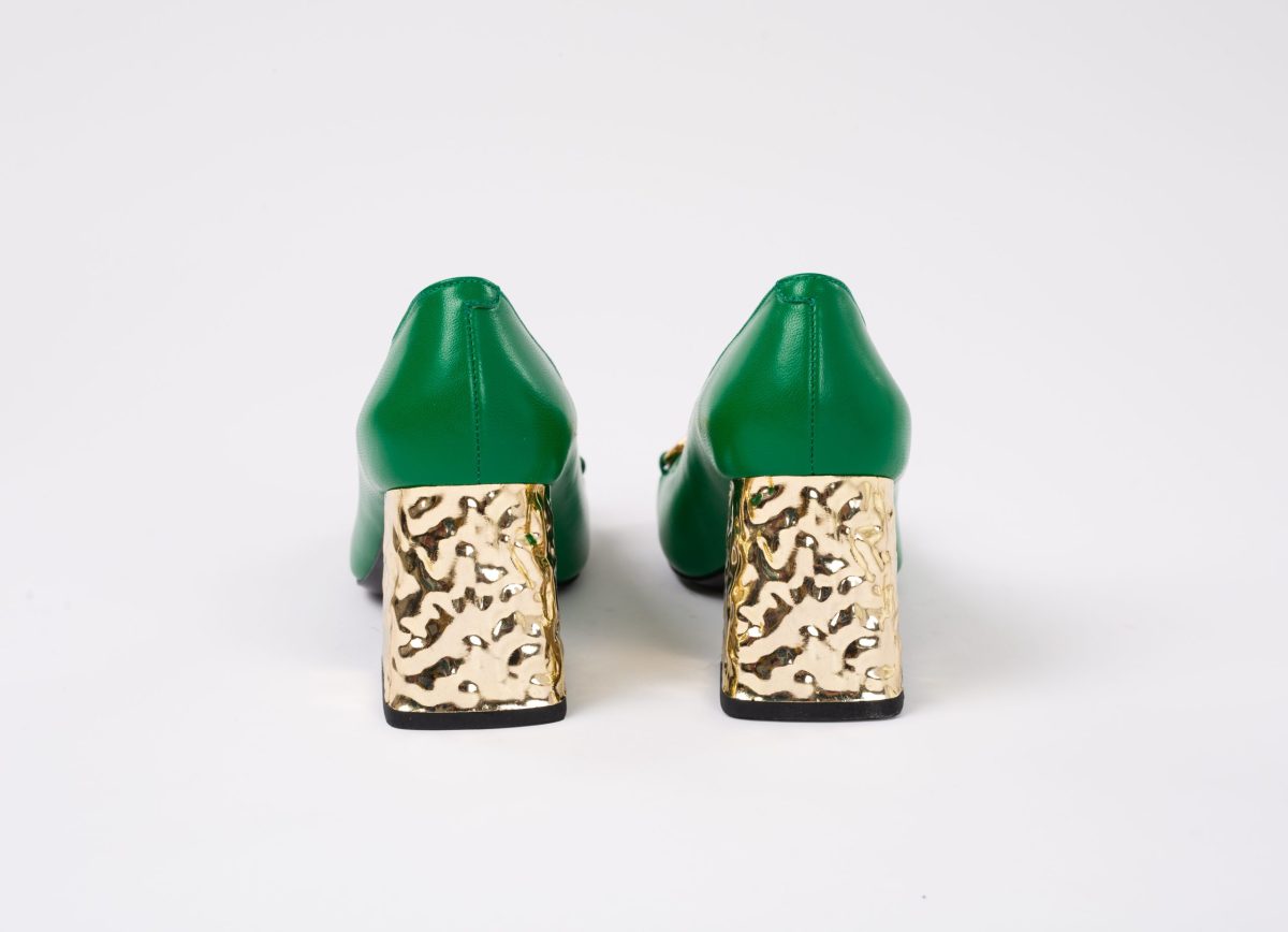 Pantofi din piele verzi cu accesorii aurii tocul modern - Anna Forgaci