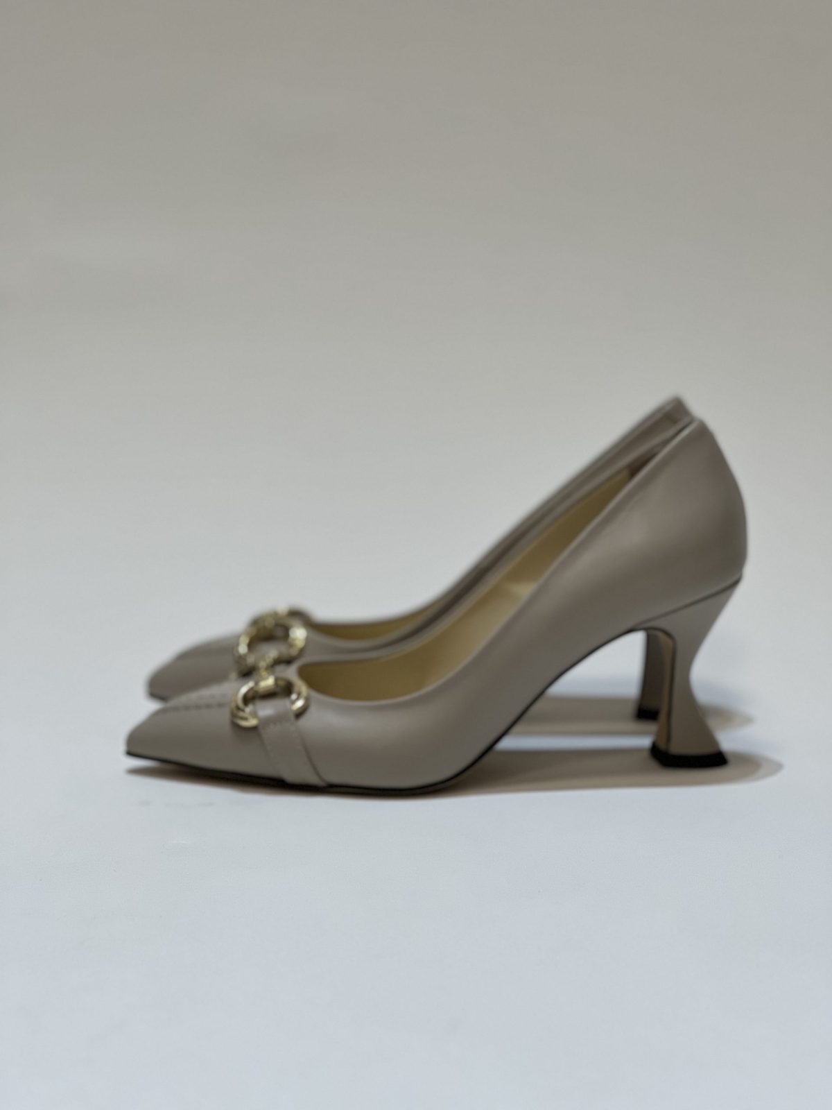 Pantofi bej 60 din piele naturală interior exterior - Anna Forgaci